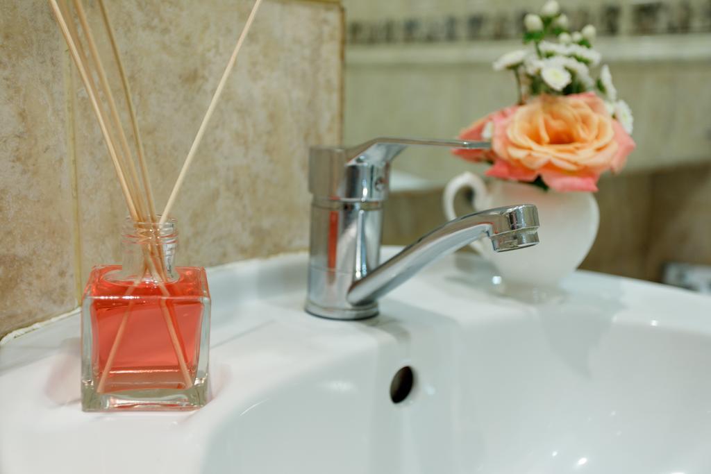 Studio De Luxe With Jacuzzi 수미 외부 사진